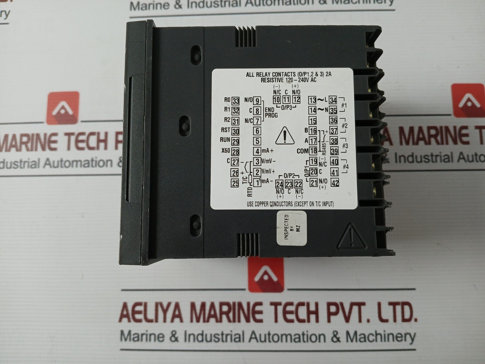 HONEYWELL DCP1021170100000 Digital Controller DCP100 100-240 VAC 2A
