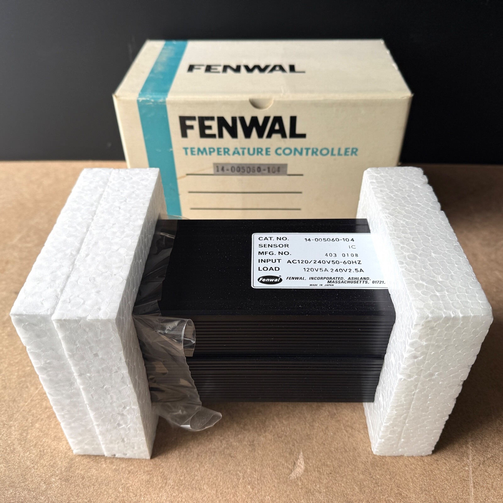Fenwal Temperature Controller 14-005060-104