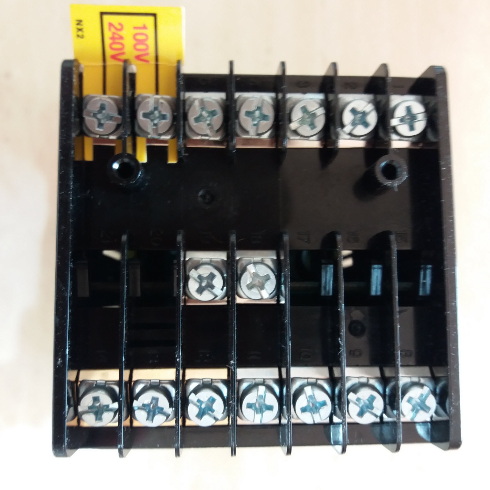 Hanyoung Nux NX7-00 Digital Multi input Output Temperature Controller 72×72