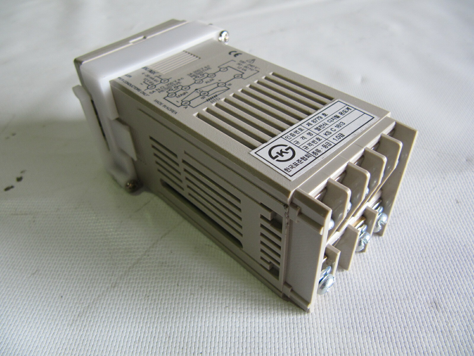 Hanyoung Nux Digital Temperature Controllers -50 C to 1300 C DX4_KMSNR