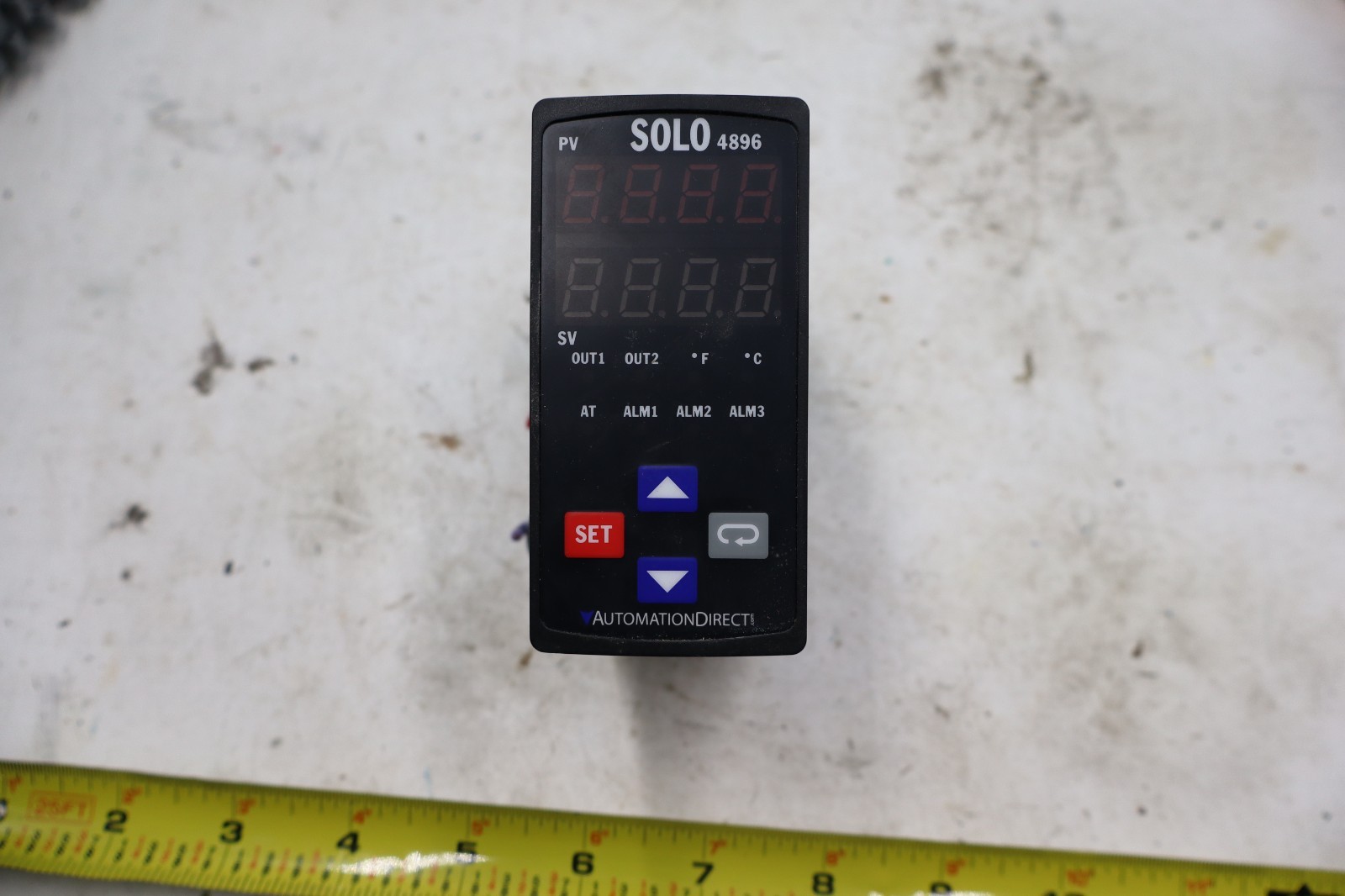 SOLO SL4896-RRE-D Temperature Controller